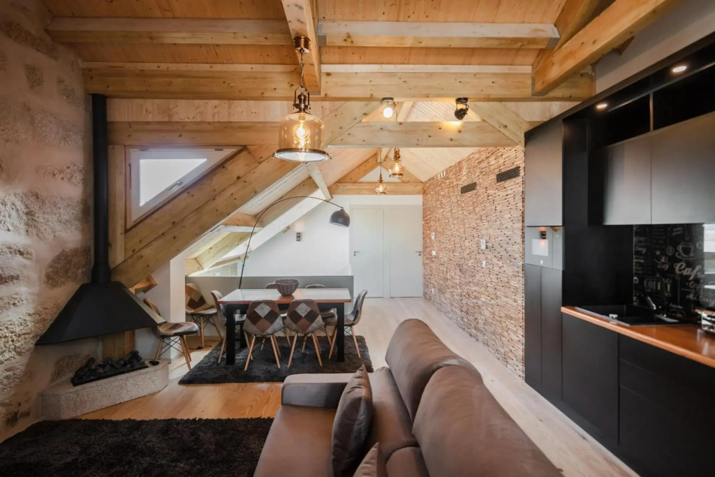 Porto Deluxe Suites