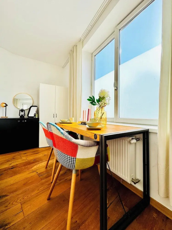 Cozy 5BR Apartment Near Kaufpark
