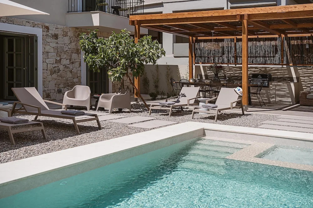 City Moments Villa I "Free" Indoor Heated pool