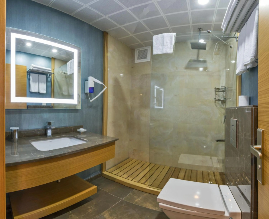 Bisetun Hotel