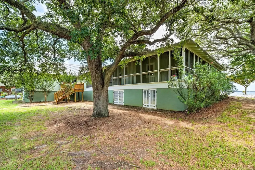 Waterfront Perdido Beach House w/ Canoes & Kayaks!