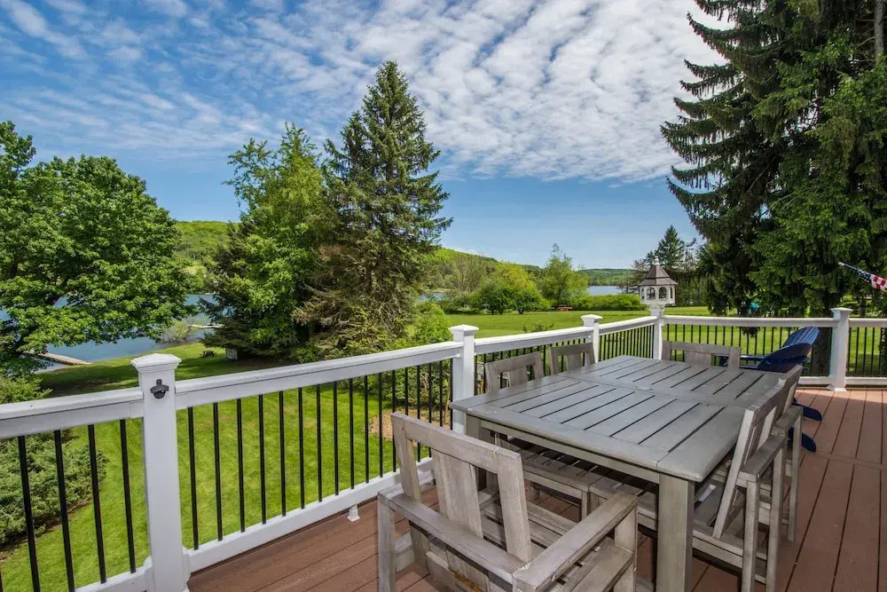 Ski to Shore Chalet by Taylor Made Deep Creek