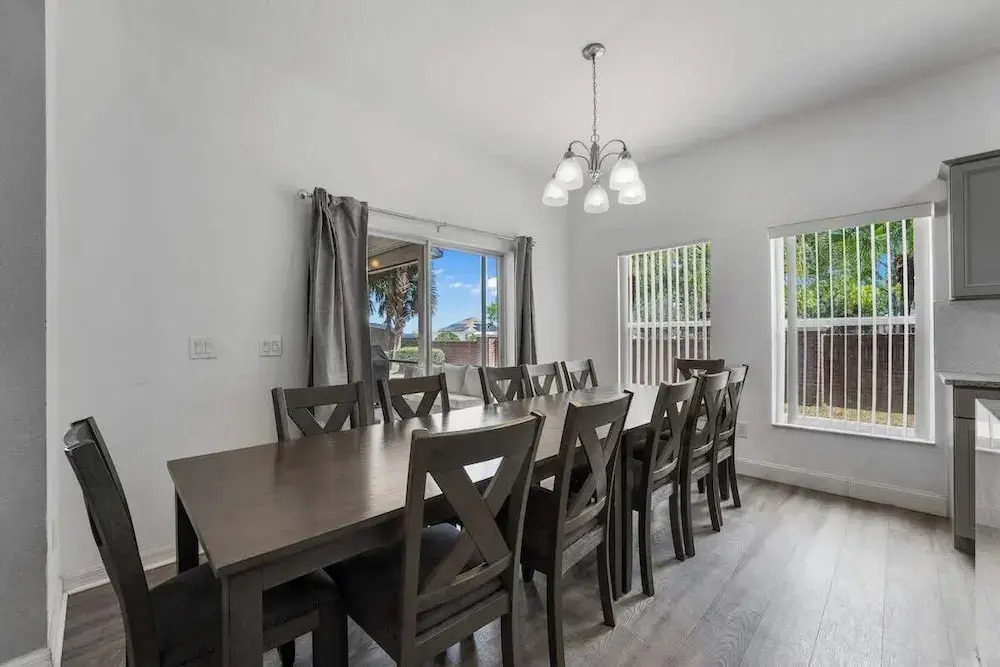 Make Memories in This 6 Bedroom With Private Pool