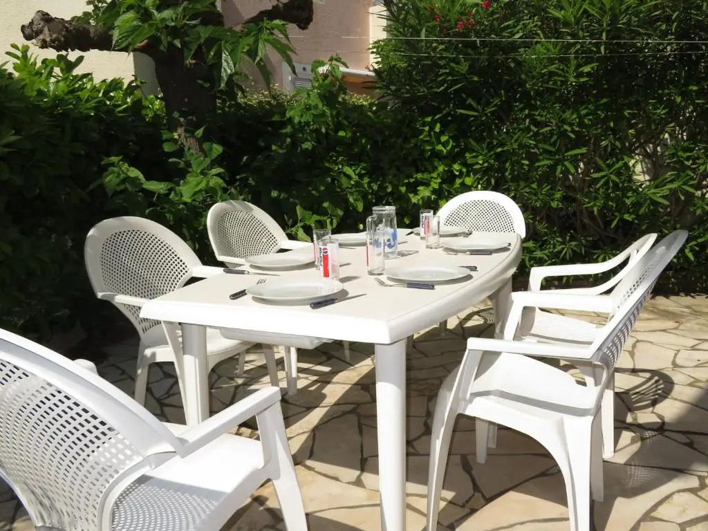 Appartement Sète, 2 Pièces, 6 Personnes - Fr-1-338-49