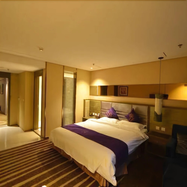 Boyue Hotel