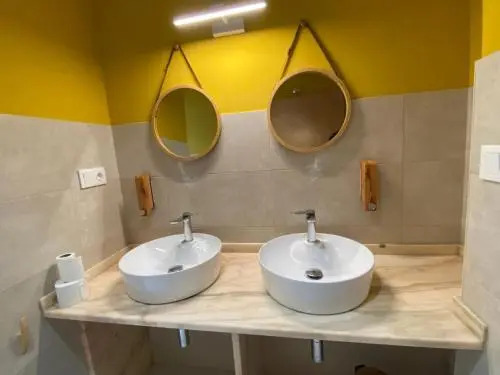 Askin Hotel