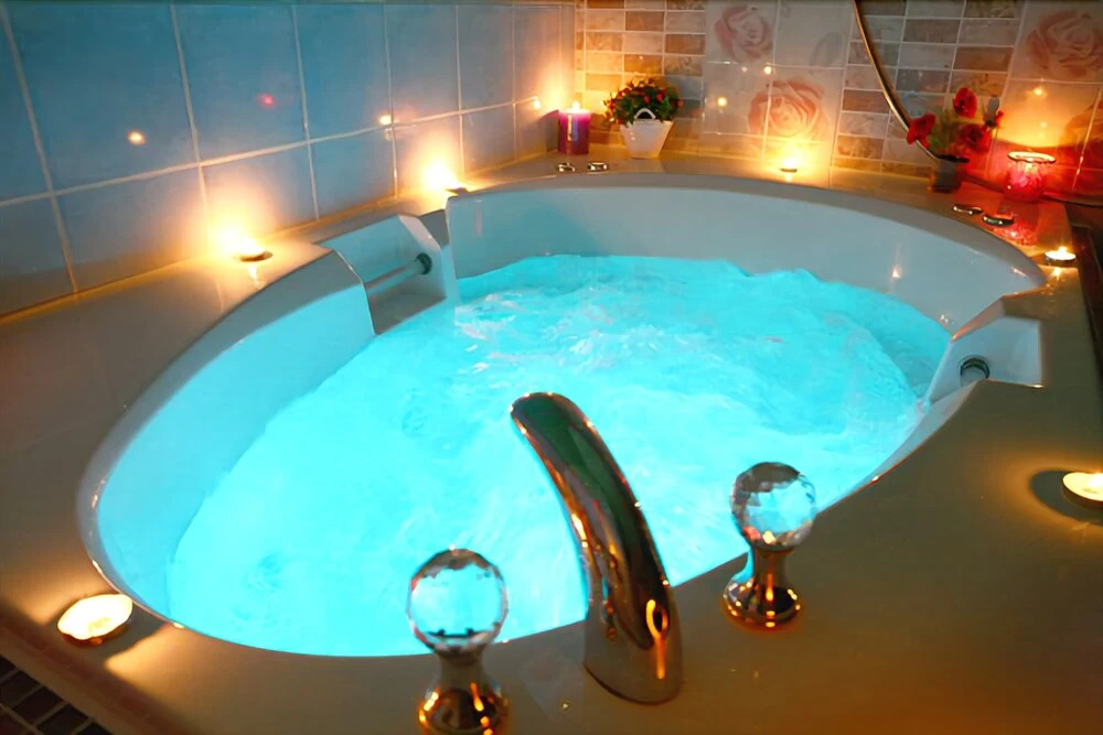 Hoengseong Forest Jewelry Pension (Pool)