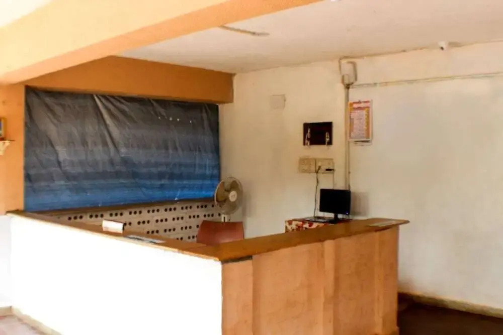 Hotel Parth Inn