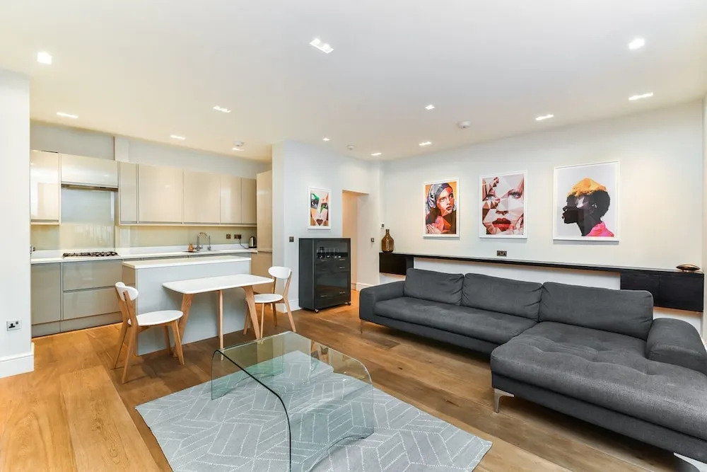 Notting Hill Gate Hotel