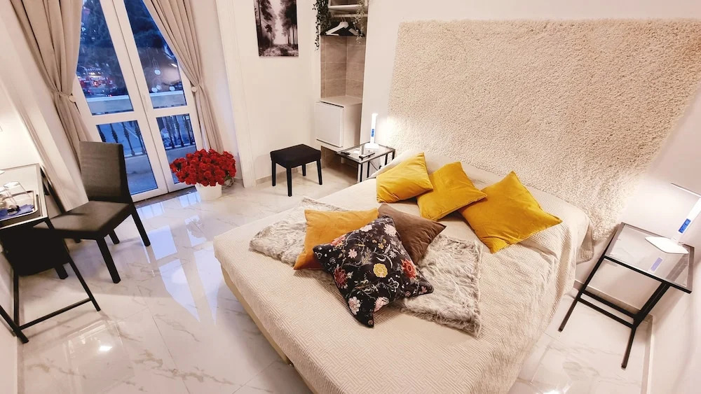 Casa Storica Piazza 5 Giornate