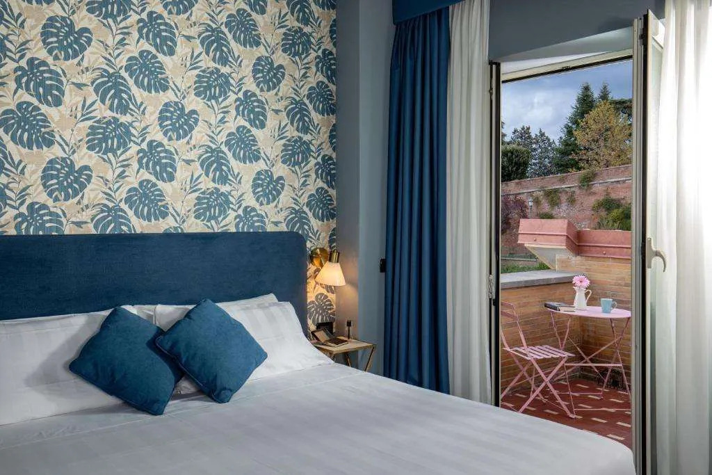 Bloom Hotel Rome