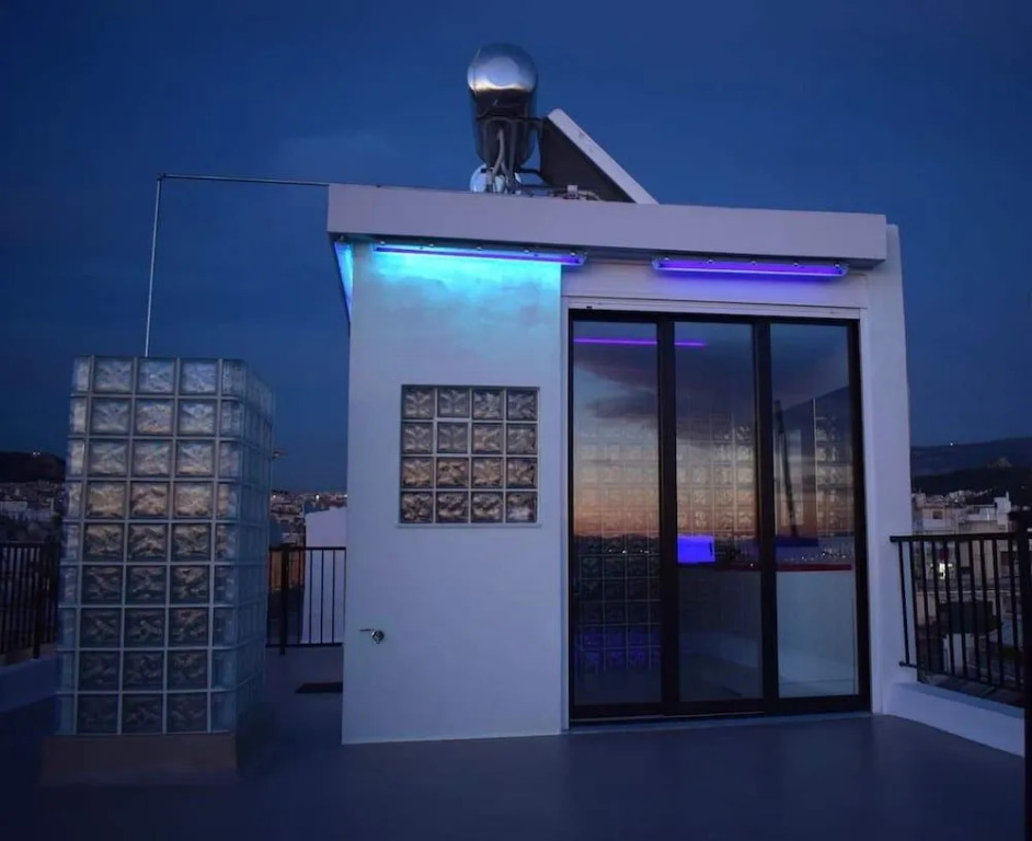 Rooftop studio breathtaking views by GHH