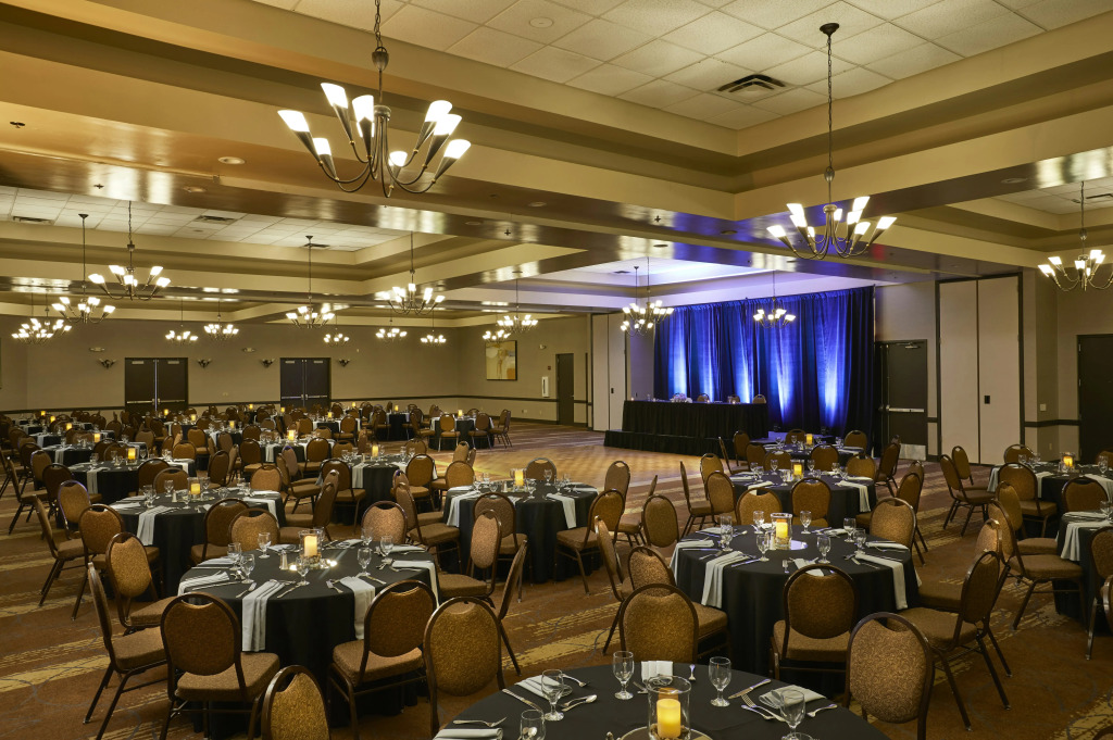 Embassy Suites by Hilton Phoenix Scottsdale