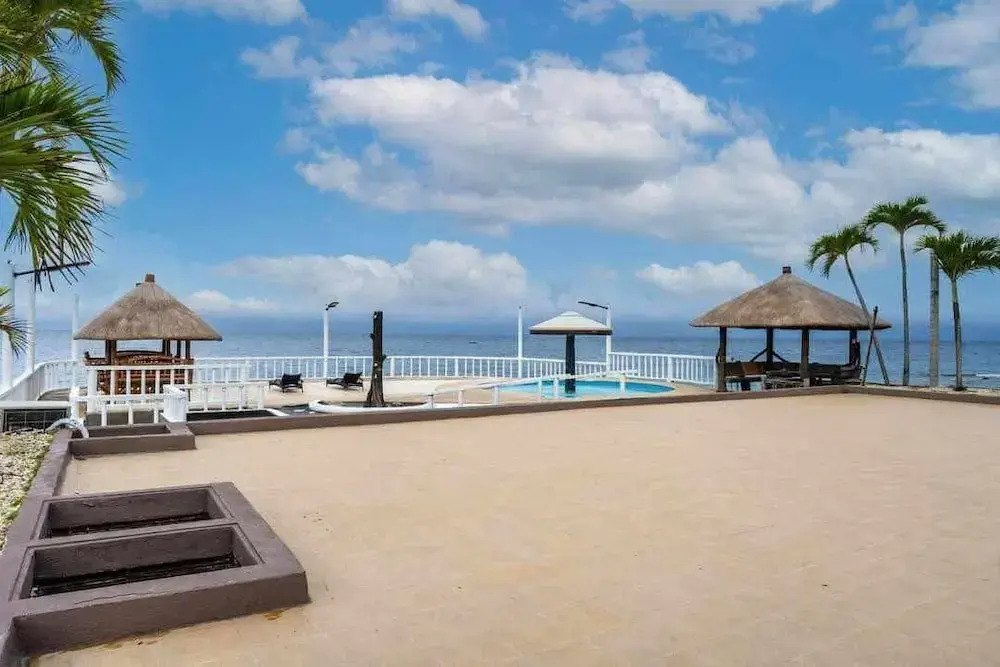 Costa De Leticia
