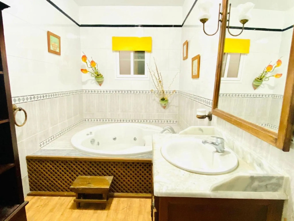 Tasteful holiday home in Adeje with hot tub