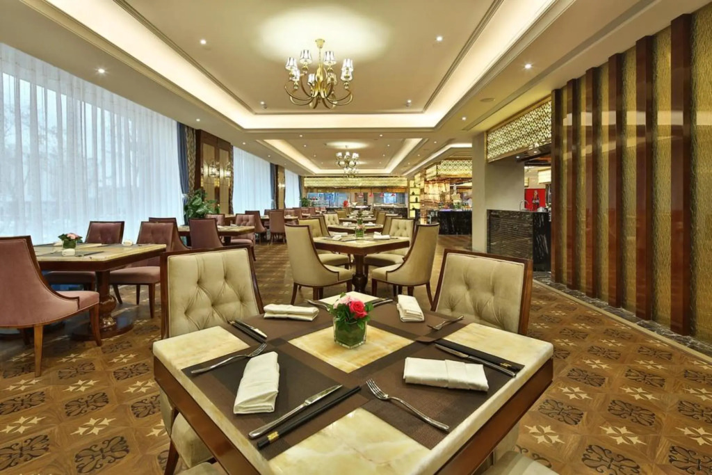 Howard Johnson by Wyndham Zunyue Hotel Chengdu