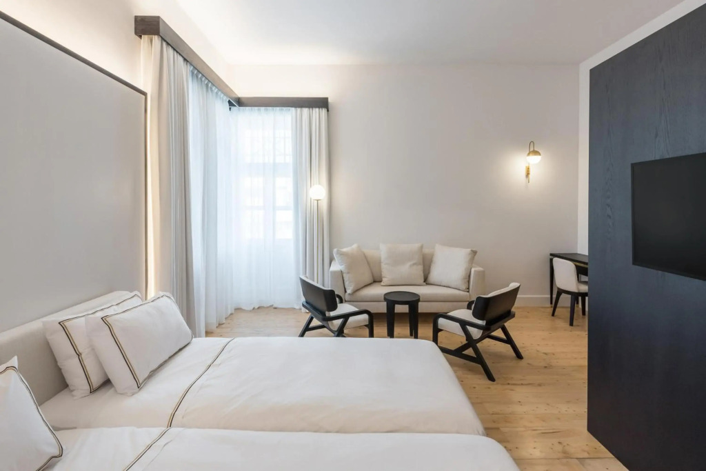 S Paul City Hotel