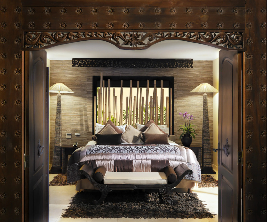 Royal Garden Villas, Luxury Hotel