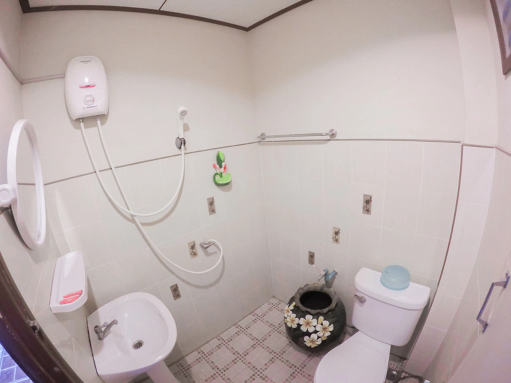 Ban Leelawadee Guesthouse