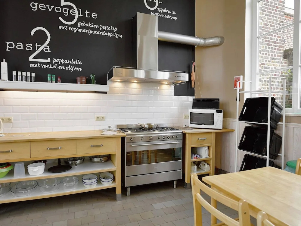 Oud Schooltje De Linde for Twenty Person