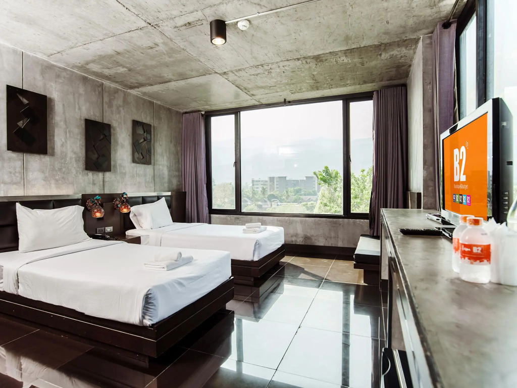 B2 Black Business & Budget Hotel