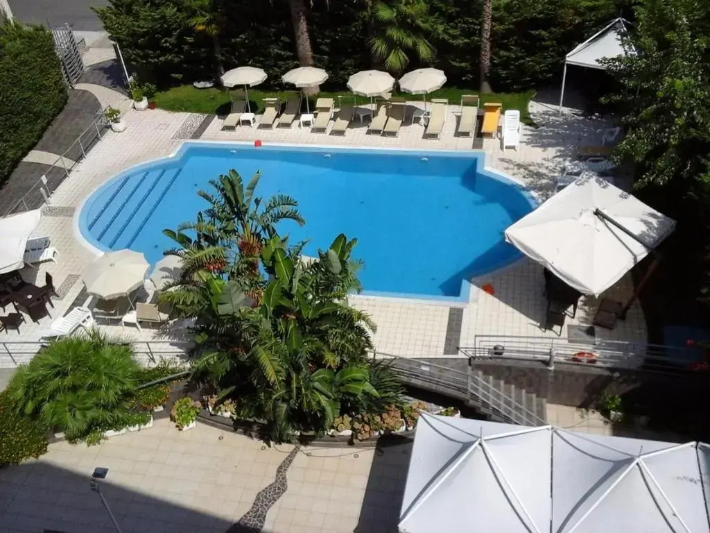 Sea Palace Hotel