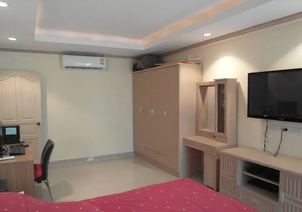 Jomtien Beach Condominium A2 F12 R13