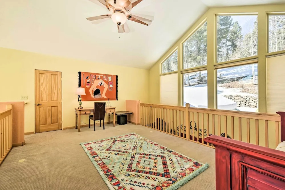 Expansive Angel Fire Retreat: 1 Mi to Fishing!