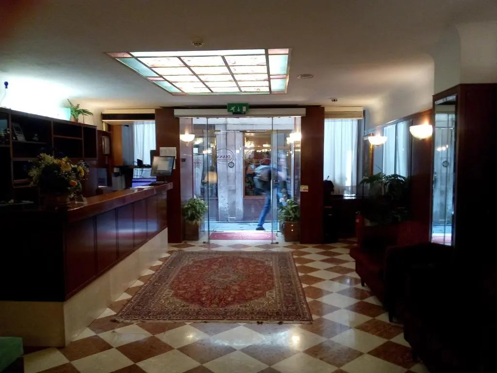 Hotel Diana