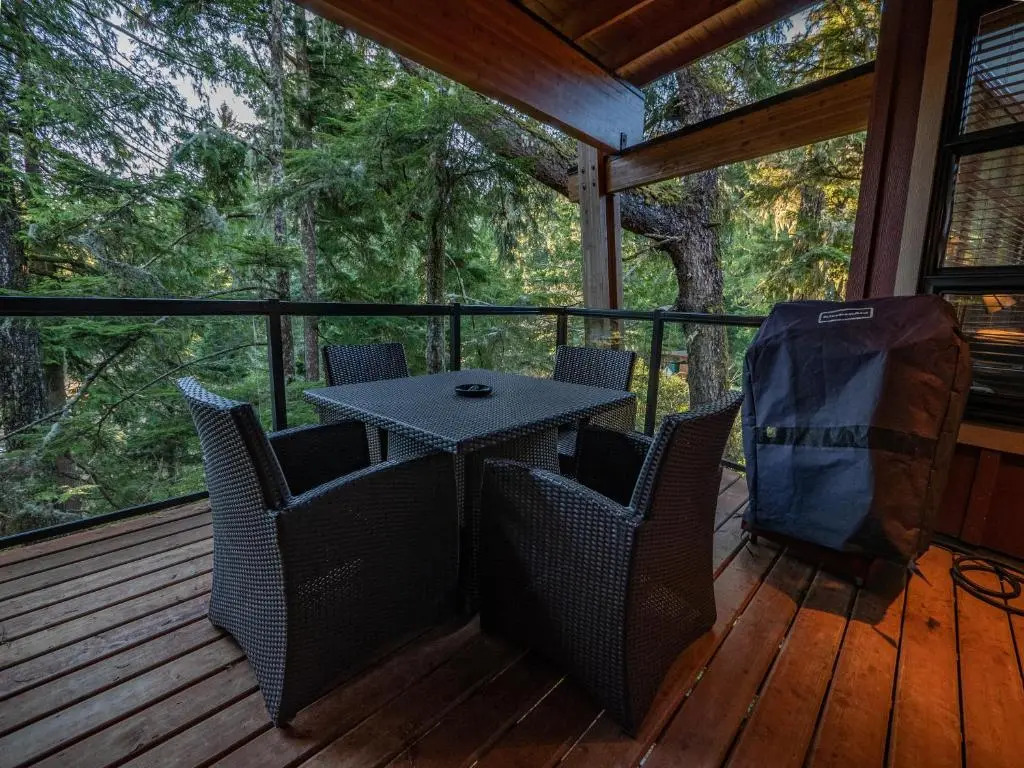 The Cabins at Terrace Beach