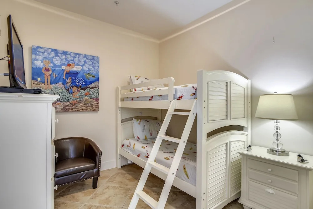 Diamond Beach 603 - 3 Br Condo