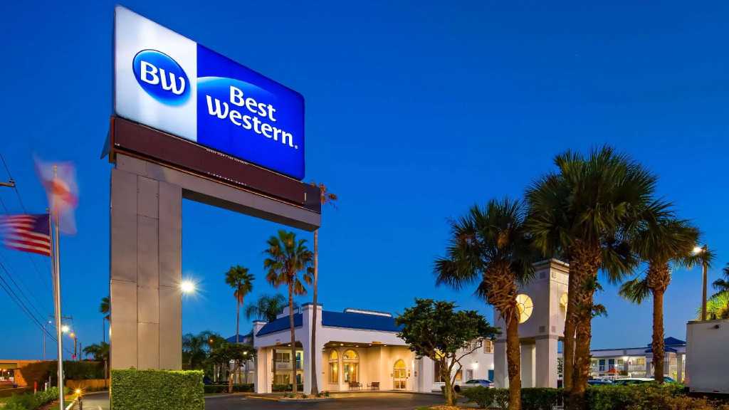 Baymont by Wyndham Orlando East