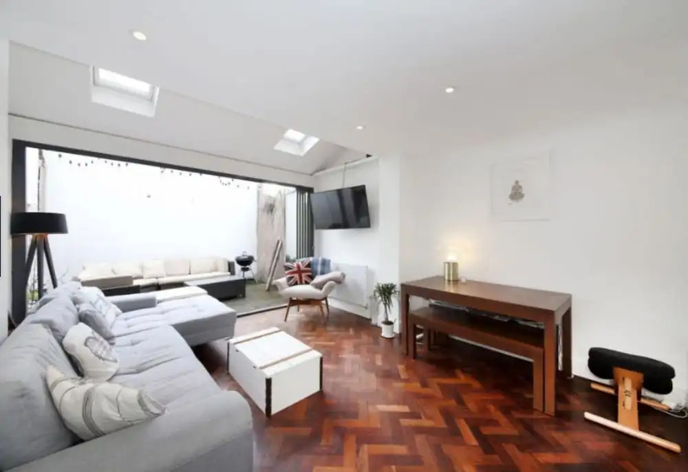 1 Bedroom Apartment in Central London