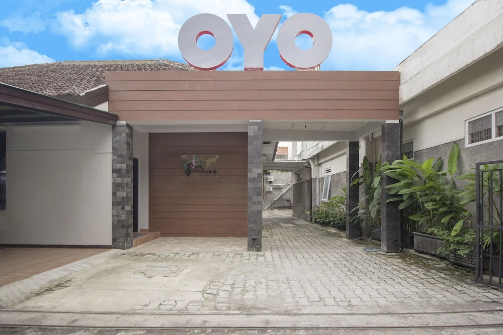 Omah Gedongkuning Syariah Homestay by OYO Rooms
