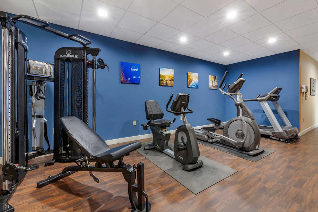 Comfort Suites Escanaba West