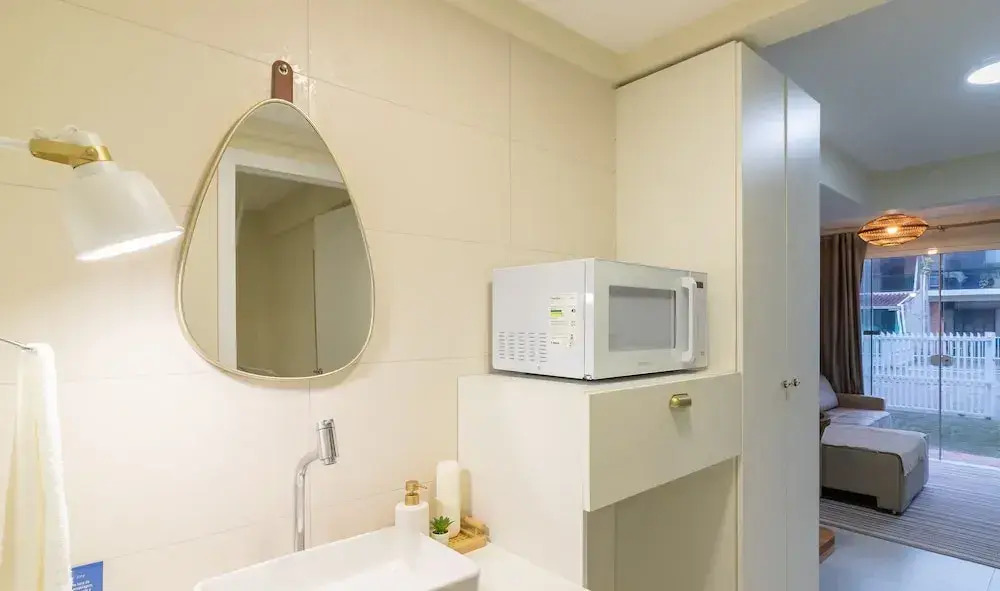 Apartment With 1 Suite 90 m From the Beach Sem0012