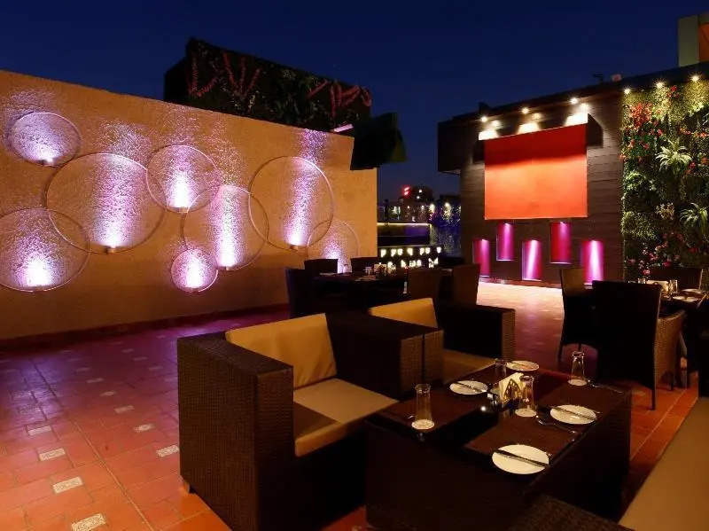 Hotel JRD Exotica-Business Hotel