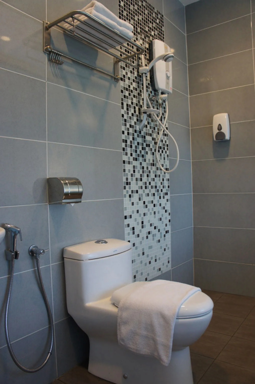 V3 Hotel Taman Gaya