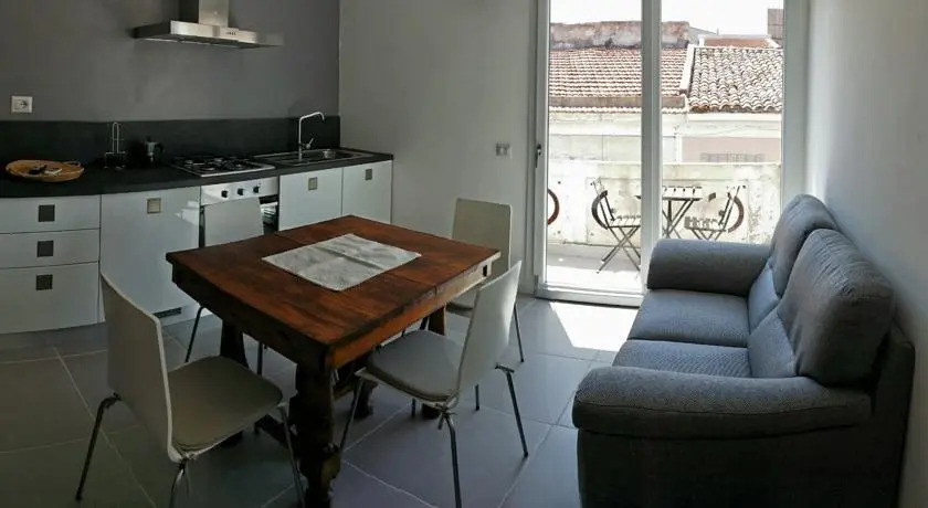Josso House