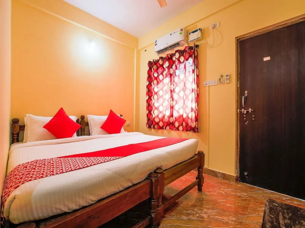 OYO 22418 Frank Rooms