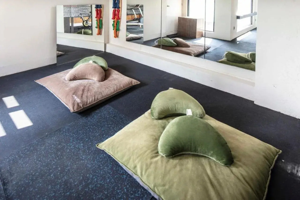 Suites Batia