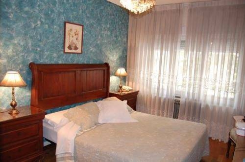 Hostal Goya Suites