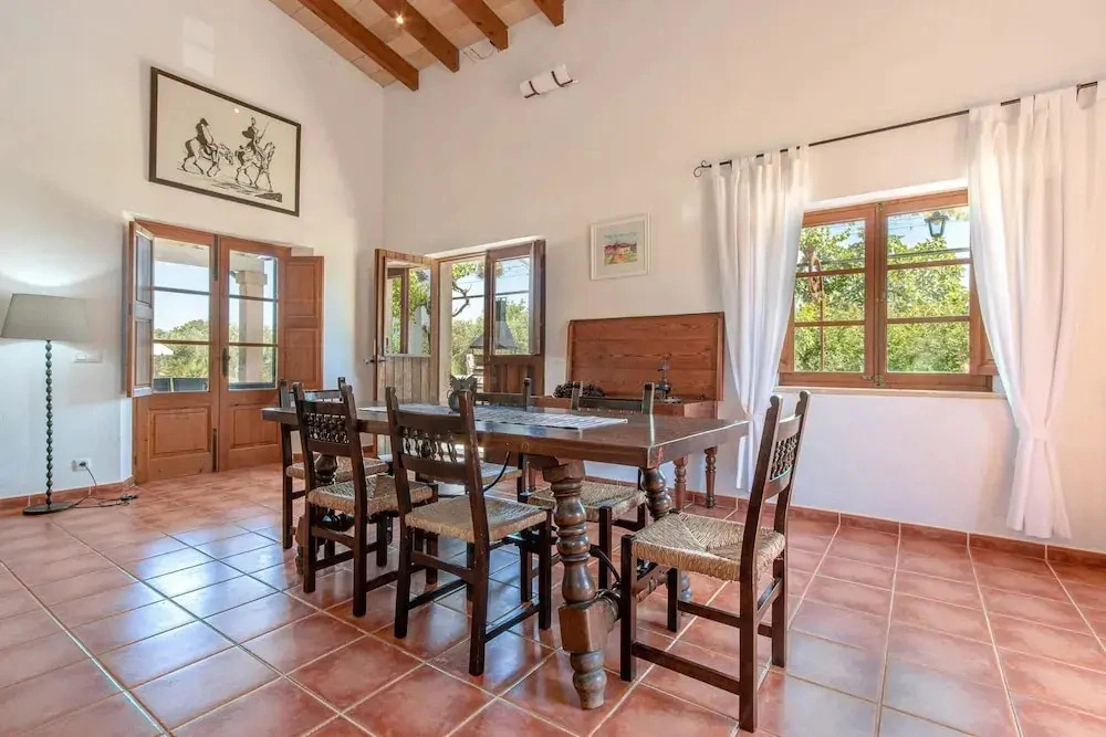 Villa in Alcudia With Private Pool & Terrace