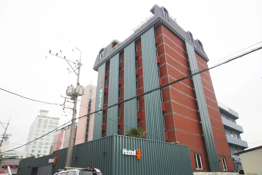 Yeosu Hotel You(여수 호텔 YOU)