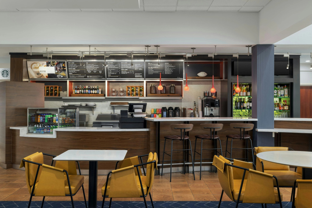 Courtyard by Marriott Dallas-Fort Worth/Bedford