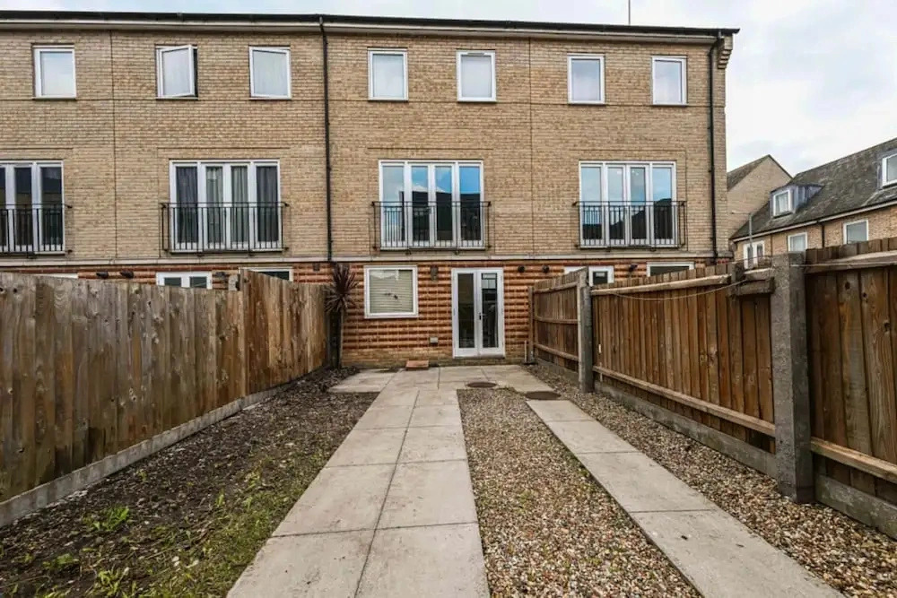 Harland Haven Spacious 4BR House in Ipswich