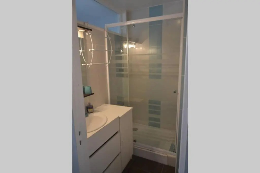 Appartement studio vue mer les pieds dans l'eau