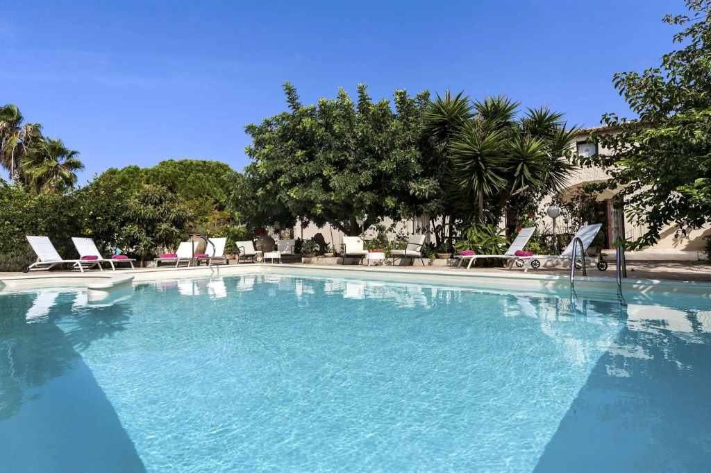 Villa U Marchisi B&B