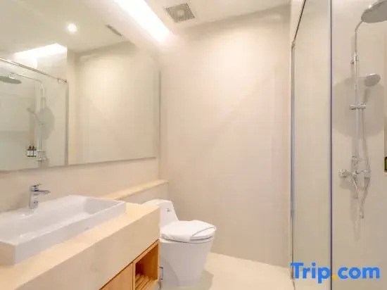 Sava Villa - Central Rawai Location & 10 Mins to Nai Harn Beach