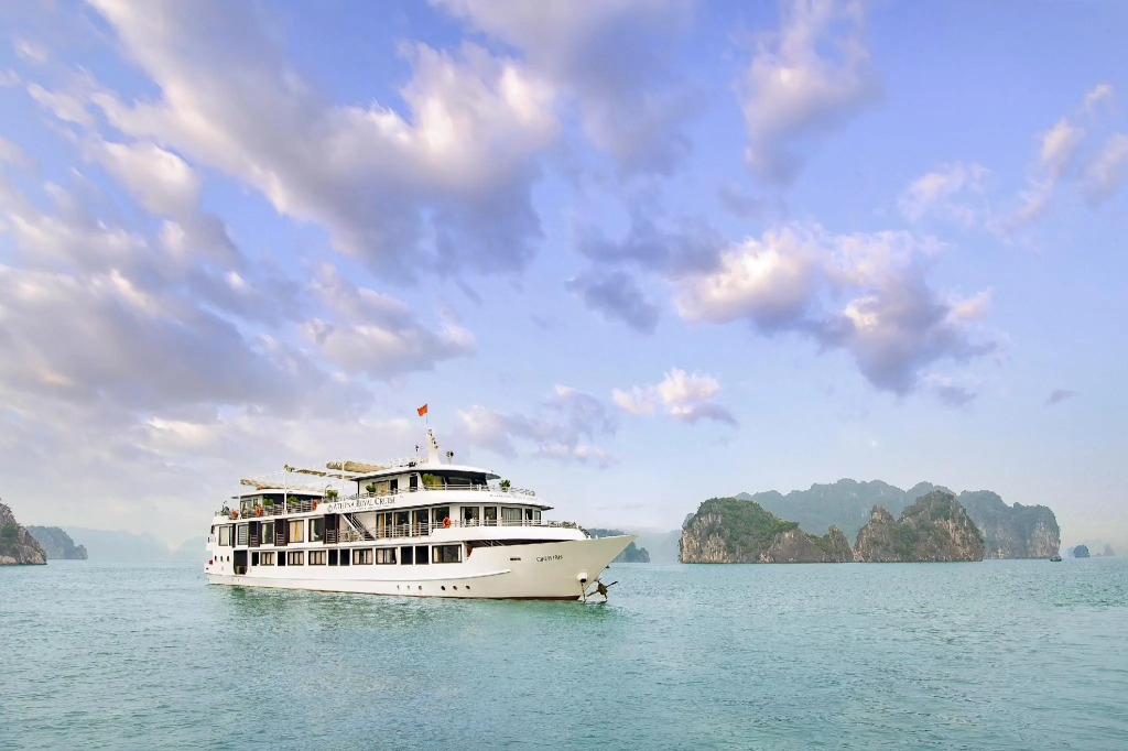 Athena Royal Cruise - Luxury in Halong Bay